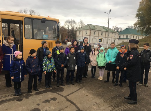 Госавтоинспекция Мордовии проводит в школах ликбез по перевозкам детей